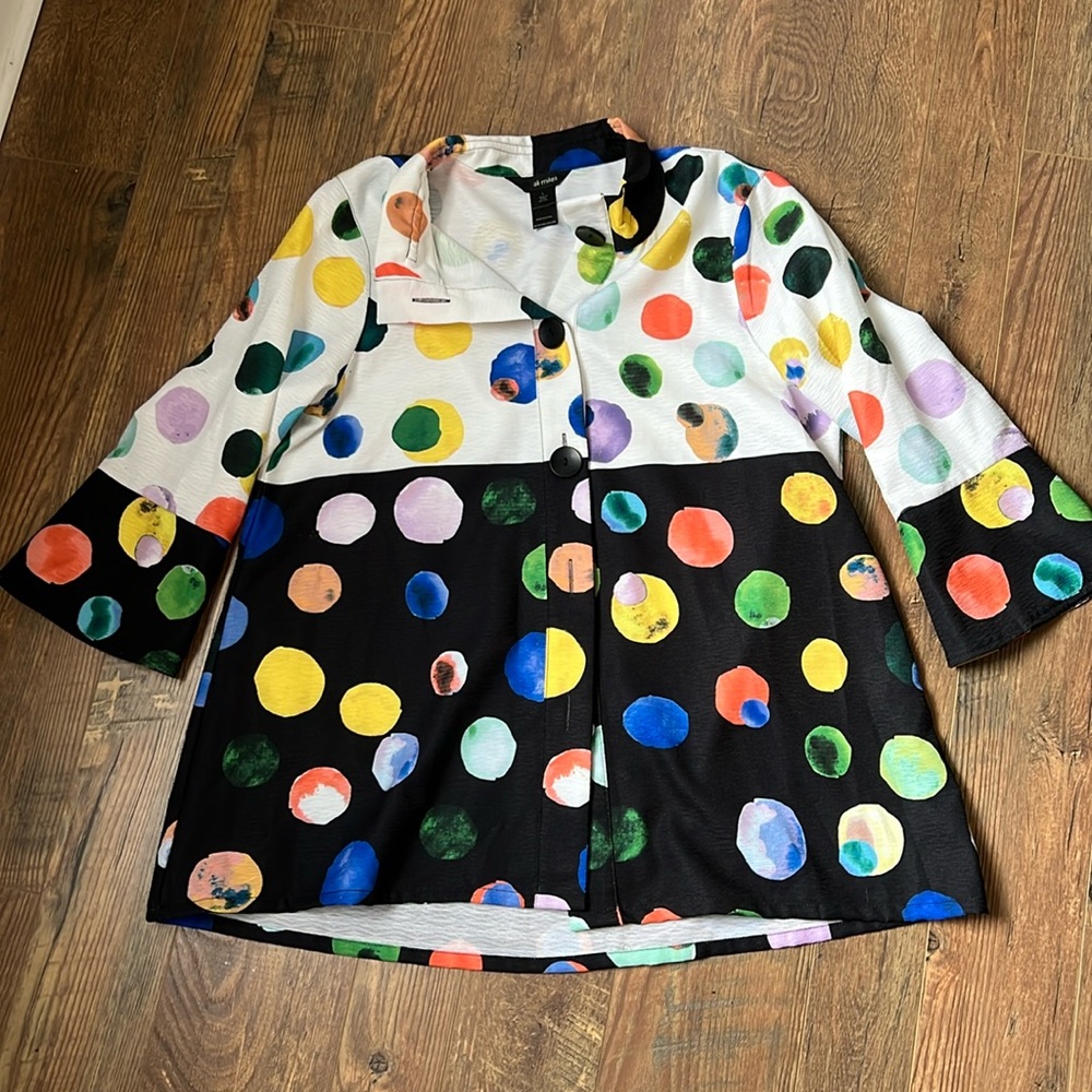 Ali miles large top